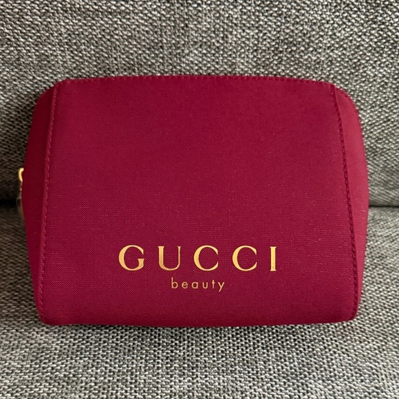 Gucci Beauty Makeup Bag Pouch Burgundy Logo Small Authentic Luxury New - Picture 7 of 17